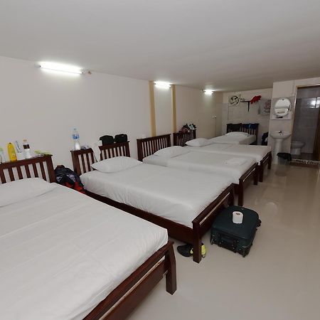 B Place Guesthouse Phiphi-szigetek Kültér fotó
