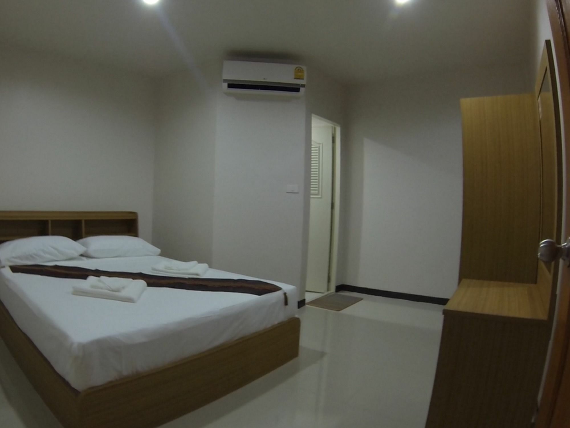 B Place Guesthouse Phiphi-szigetek Kültér fotó