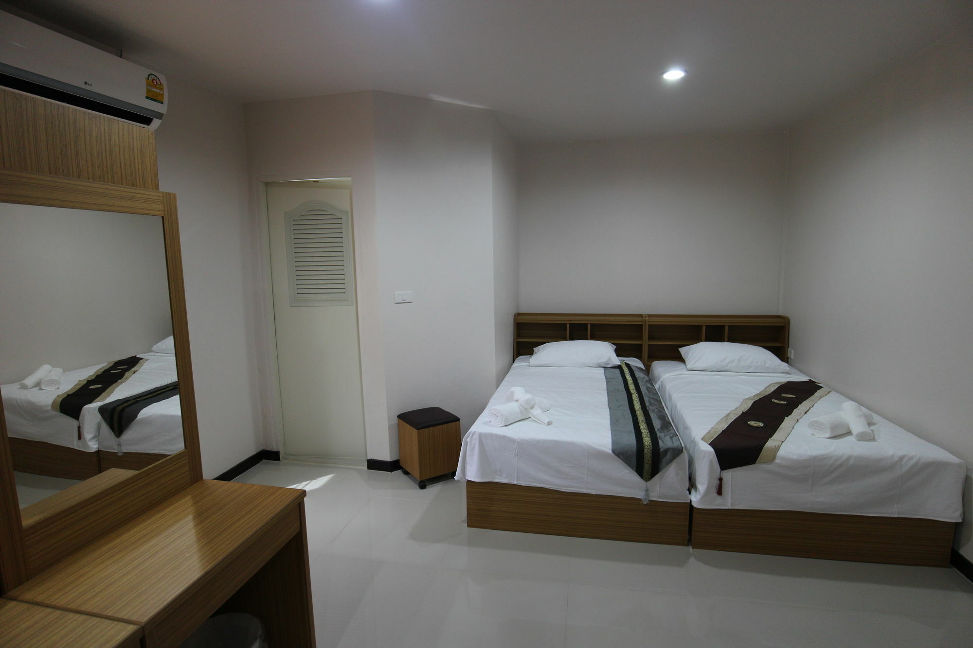 B Place Guesthouse Phiphi-szigetek Kültér fotó